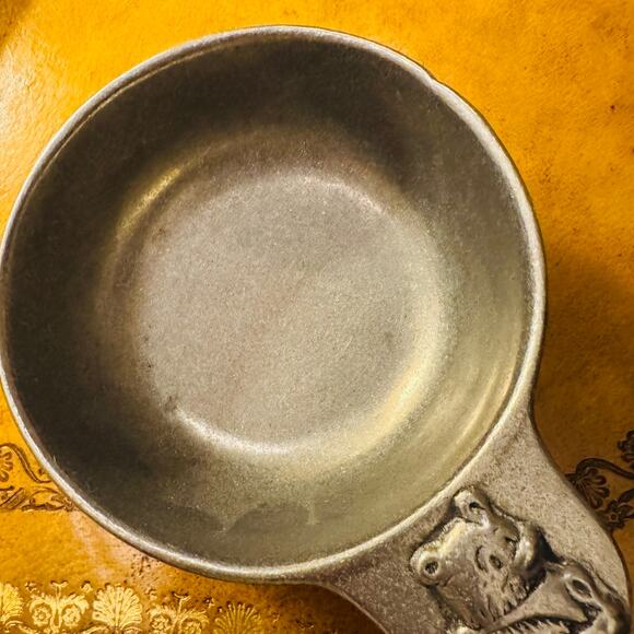 Vintage Pewter CARSON Baby Porridge Bowl Teddy Bear Handle Bowl Cup Spoon ABC - Picture 7 of 12